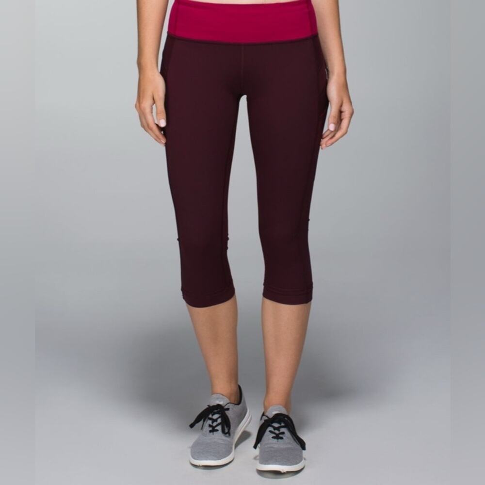 Lululemon Illumina Crop Leggings Size 6 Bordeaux Drama Pink Mesh Reflective VGUC